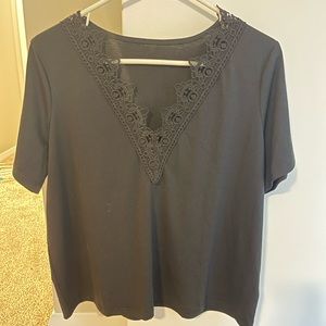Women’s black top size medium